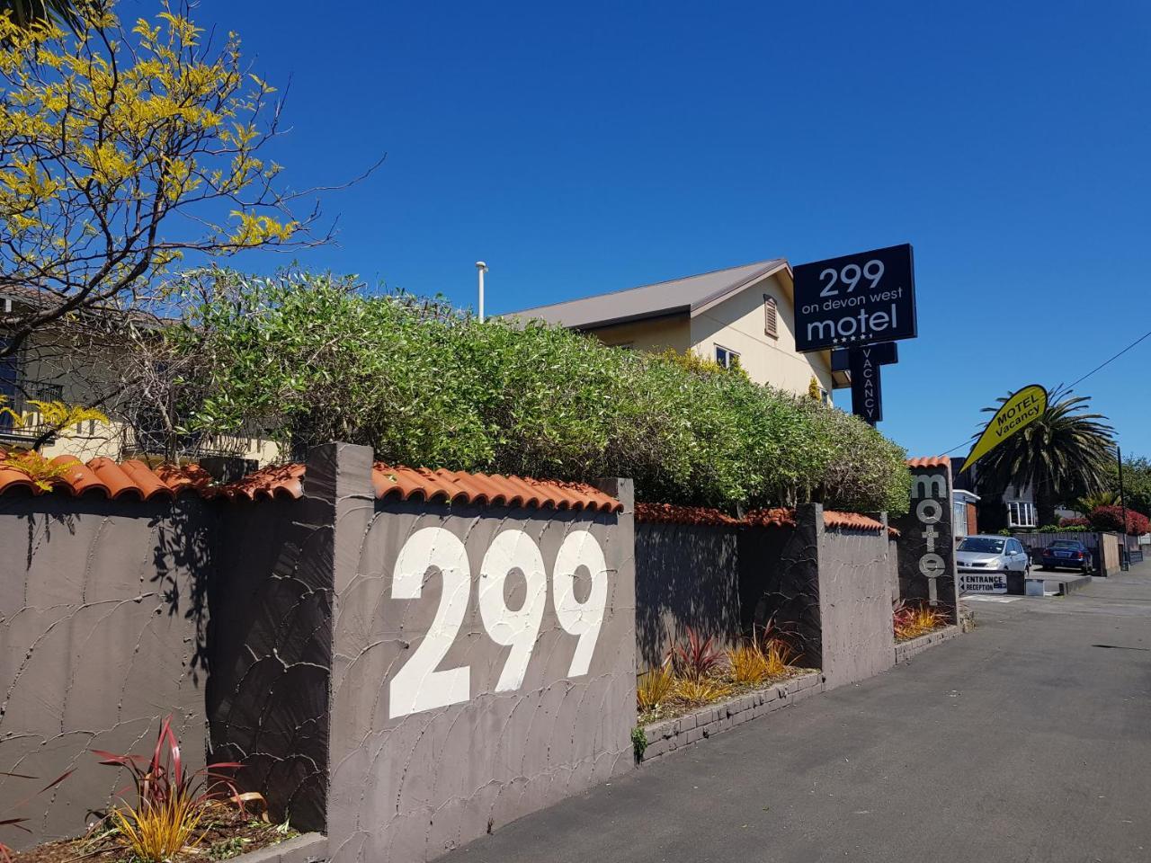 299 On Devon West Motel New Plymouth Eksteriør billede